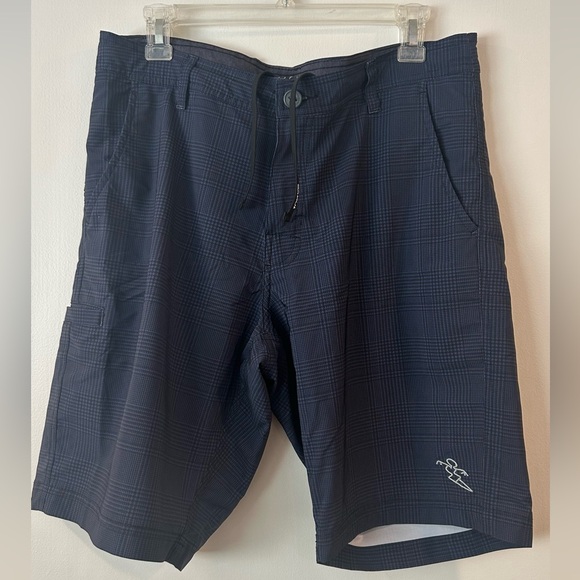 Da Hui men’s shorts. Size 32. Blue plaid. - Picture 1 of 2